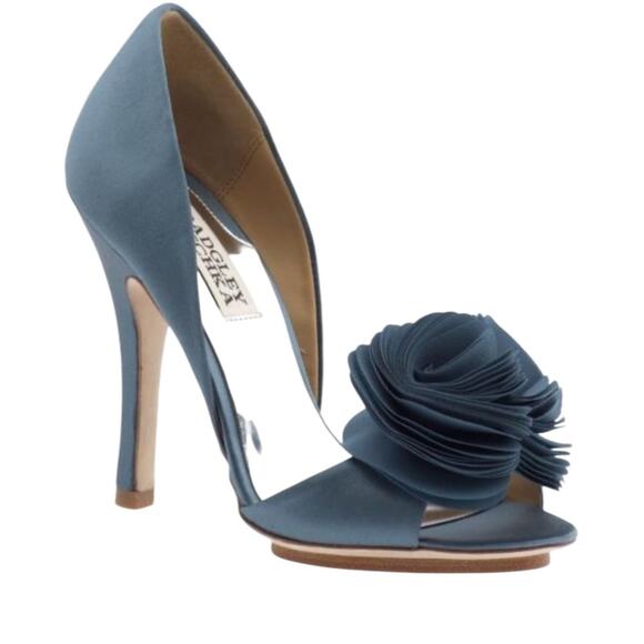 BADGLEY MISCHKA Randall Satin D'Orsay Flower Heels Dusty Blue Size 6.5 - Picture 1 of 11